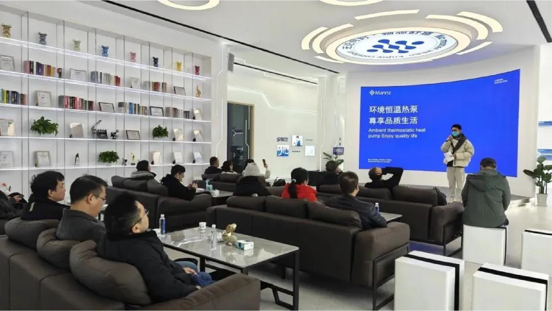 【世環(huán)通企業(yè)游學(xué)】第四期·曼茨&濕騰|熱忱造就品牌價(jià)值-暖通展|上海暖通舒適系統(tǒng)展COMFORTECO CHINA 2025 【世環(huán)通企業(yè)游學(xué)】第四期·曼茨&濕騰|熱忱造就品牌價(jià)值-暖通展|上海暖通舒適系統(tǒng)展COMFORTECO CHINA 2025